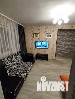 2-к квартира, посуточно, 45м2, 5/5 этаж