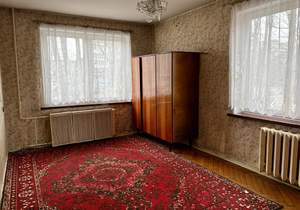 2-к квартира, вторичка, 42м2, 1/5 этаж
