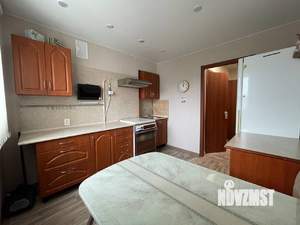 3-к квартира, вторичка, 58м2, 9/9 этаж