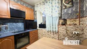 4-к квартира, вторичка, 64м2, 3/5 этаж