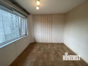 4-к квартира, вторичка, 61м2, 5/5 этаж