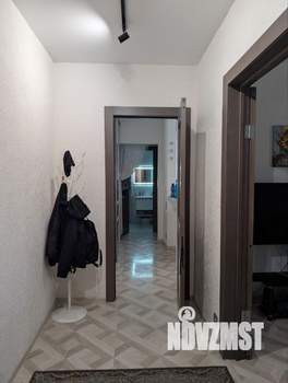 2-к квартира, вторичка, 56м2, 1/4 этаж