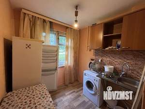 2-к квартира, вторичка, 45м2, 1/5 этаж