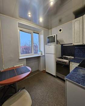 2-к квартира, вторичка, 42м2, 4/5 этаж