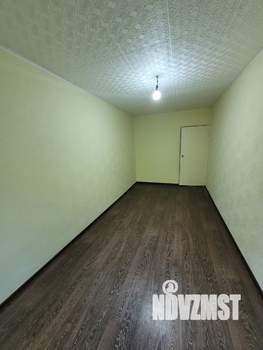 2-к квартира, вторичка, 43м2, 1/5 этаж