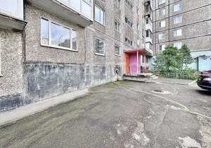 3-к квартира, вторичка, 61м2, 1/9 этаж