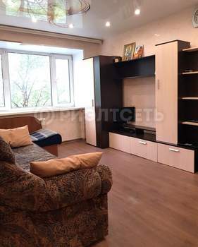 2-к квартира, вторичка, 43м2, 3/5 этаж