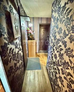 2-к квартира, вторичка, 42м2, 3/5 этаж