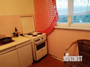 1-к квартира, вторичка, 33м2, 6/9 этаж