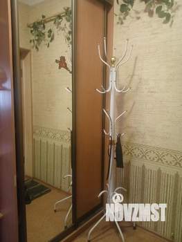 3-к квартира, вторичка, 57м2, 2/4 этаж
