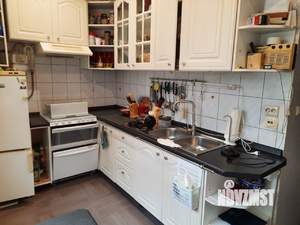 3-к квартира, вторичка, 74м2, 2/4 этаж