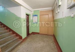 2-к квартира, вторичка, 46м2, 1/9 этаж