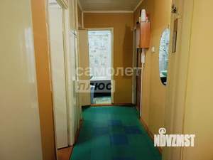 3-к квартира, вторичка, 61м2, 1/9 этаж