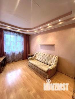 2-к квартира, вторичка, 56м2, 1/9 этаж