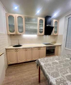 2-к квартира, вторичка, 58м2, 1/9 этаж