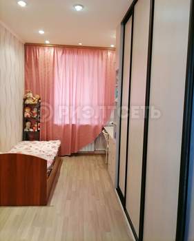 2-к квартира, вторичка, 56м2, 1/5 этаж