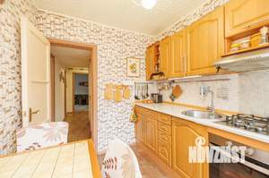 3-к квартира, вторичка, 61м2, 1/9 этаж