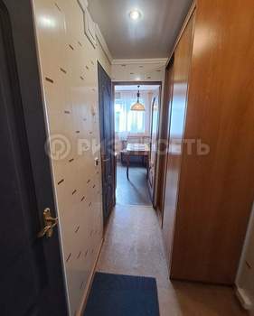 3-к квартира, вторичка, 58м2, 3/9 этаж