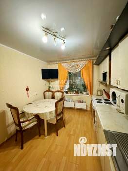 4-к квартира, вторичка, 86м2, 1/5 этаж