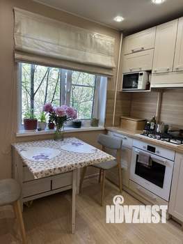 2-к квартира, вторичка, 46м2, 3/6 этаж