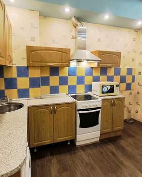 3-к квартира, вторичка, 62м2, 1/4 этаж
