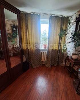 3-к квартира, вторичка, 63м2, 5/5 этаж