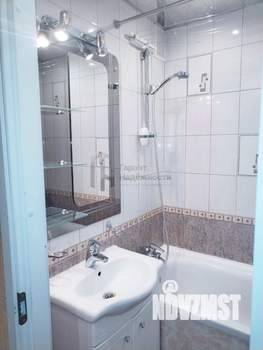 3-к квартира, вторичка, 62м2, 8/9 этаж