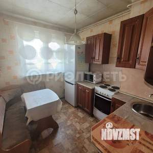 3-к квартира, вторичка, 60м2, 9/9 этаж