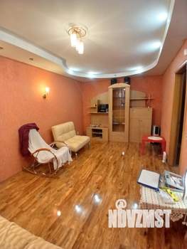 2-к квартира, вторичка, 45м2, 1/9 этаж