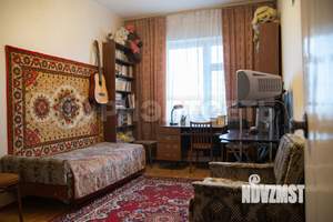 3-к квартира, вторичка, 74м2, 7/9 этаж