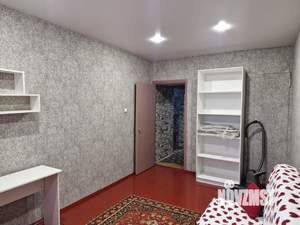 3-к квартира, вторичка, 63м2, 2/10 этаж