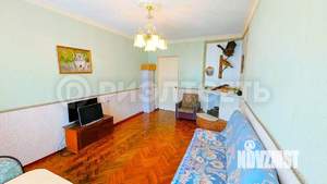 3-к квартира, вторичка, 72м2, 2/5 этаж