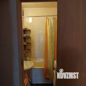 3-к квартира, вторичка, 58м2, 8/9 этаж