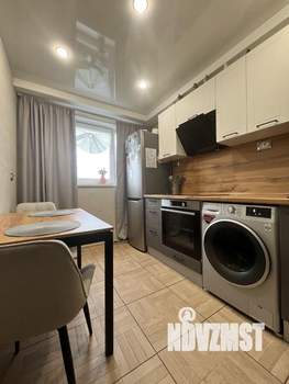 3-к квартира, вторичка, 63м2, 9/9 этаж