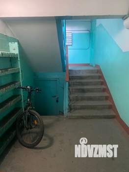 2-к квартира, вторичка, 43м2, 1/9 этаж