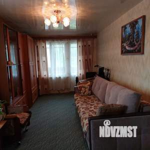 3-к квартира, вторичка, 58м2, 8/9 этаж