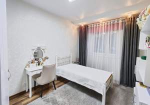 3-к квартира, вторичка, 75м2, 3/9 этаж