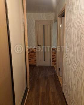 3-к квартира, вторичка, 62м2, 1/9 этаж