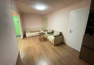 2-к квартира, вторичка, 44м2, 1/5 этаж