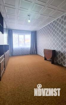 2-к квартира, вторичка, 44м2, 1/6 этаж