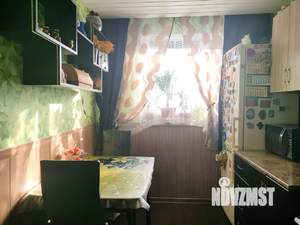 3-к квартира, вторичка, 64м2, 8/9 этаж