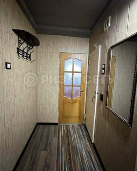 1-к квартира, вторичка, 33м2, 8/9 этаж