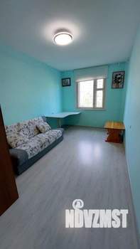 2-к квартира, вторичка, 58м2, 1/10 этаж