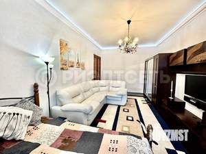 2-к квартира, вторичка, 52м2, 3/5 этаж