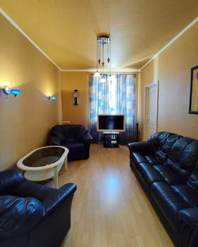 3-к квартира, вторичка, 69м2, 3/5 этаж