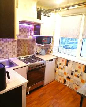 2-к квартира, вторичка, 44м2, 1/5 этаж