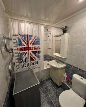 3-к квартира, вторичка, 55м2, 4/5 этаж