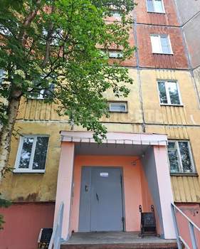 3-к квартира, вторичка, 63м2, 5/5 этаж