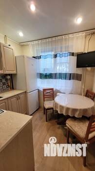 2-к квартира, вторичка, 42м2, 4/5 этаж