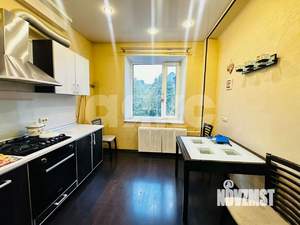 3-к квартира, вторичка, 82м2, 4/4 этаж